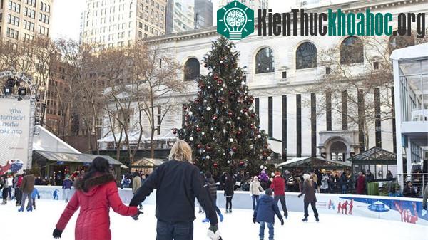Choáng ngợp với cách trang trí Noel cực ảo diệu trên khắp năm châu ảnh 12