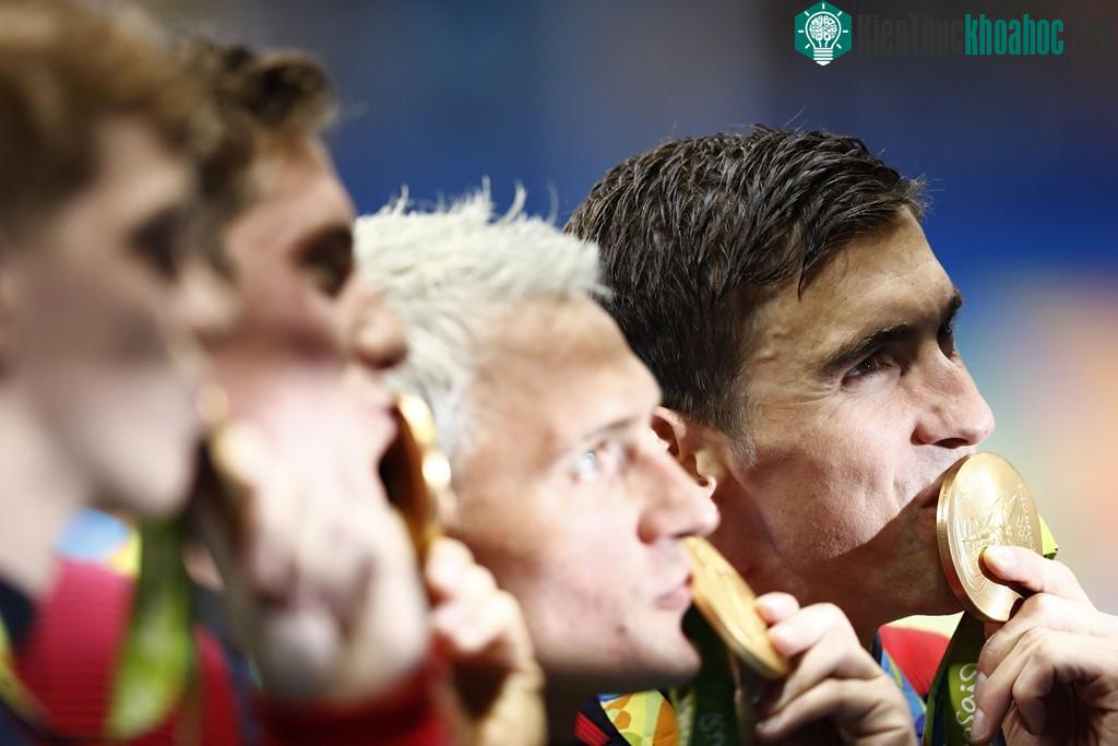 Khoảnh khắc đẹp của Michael Phelps ở Olympic 2016 ảnh 12