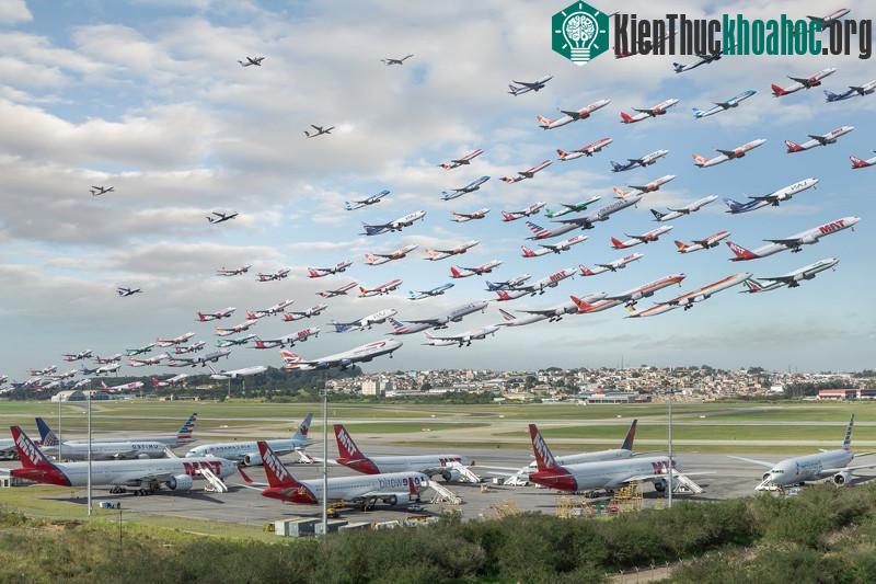 Sân bay quốc tế Sao Paulo-Guarulhos, Brazil.