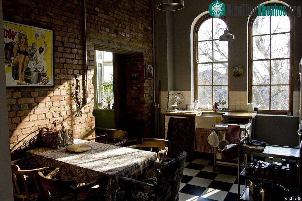 Tòa nhà viện Bethnal Green, London, Anh: Bệnh viện thời Victoria này đã được cải tạo thành một khu nhà ở. Tòa nhà nằm ở vị trí thuận tiện cho du khách...