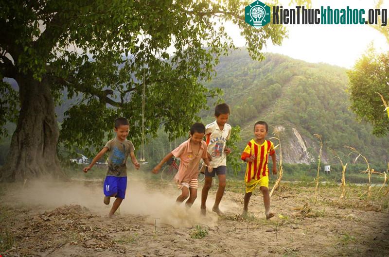 Trở về tuổi thơ với bộ ảnh "Trẻ mục đồng xứ Nghệ" ảnh 15