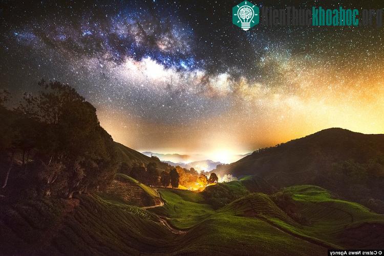 Cảnh đẹp ban đêm là những thứ mà bạn thường không nhìn thấy trong cuộc sống hàng ngày, đặc biệt là thiên hà.