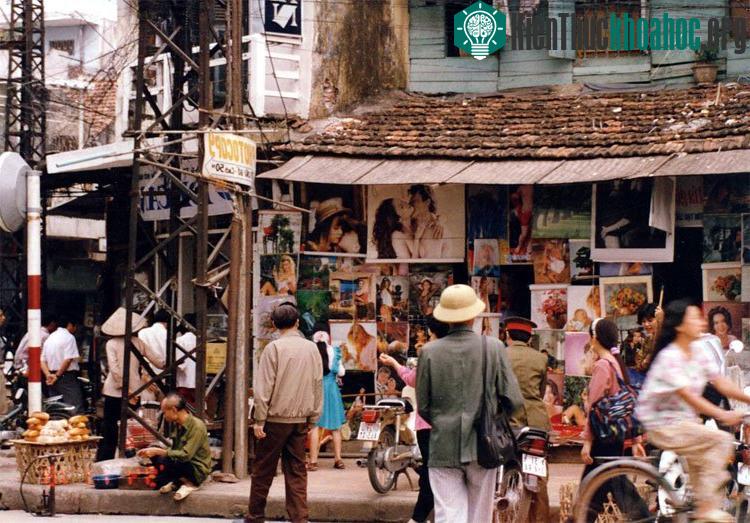 Một góc phố nhộn nhịp.