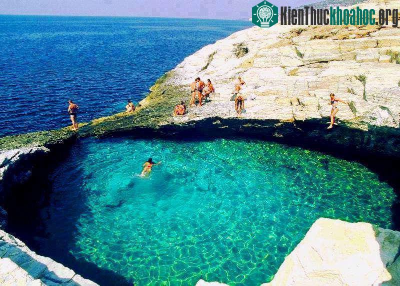 Vũng Giola, đảo Thassos, Hy Lạp