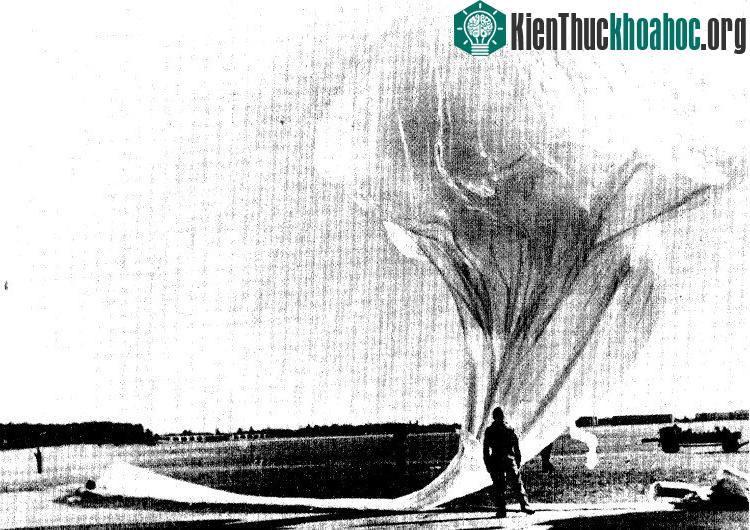 Một số hình ảnh trong 13 triệu tài liệu tuyệt mật về UFO của CIA ảnh 3
