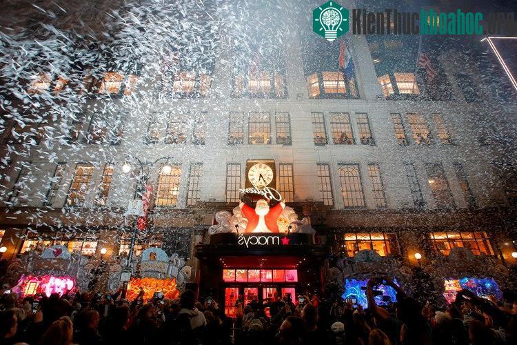 Choáng ngợp với cách trang trí Noel cực ảo diệu trên khắp năm châu ảnh 3