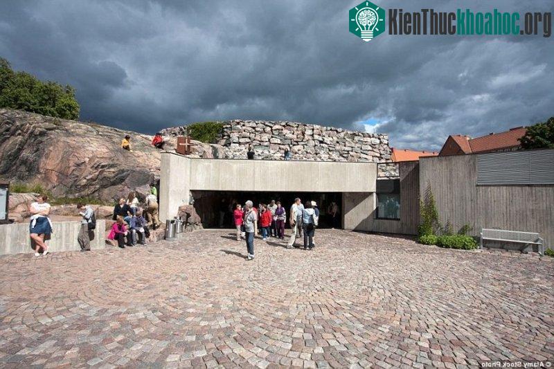 Nhà thờ Temppeliaukio, Helsinki, Phần Lan