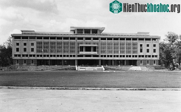 Dinh Độc Lập.