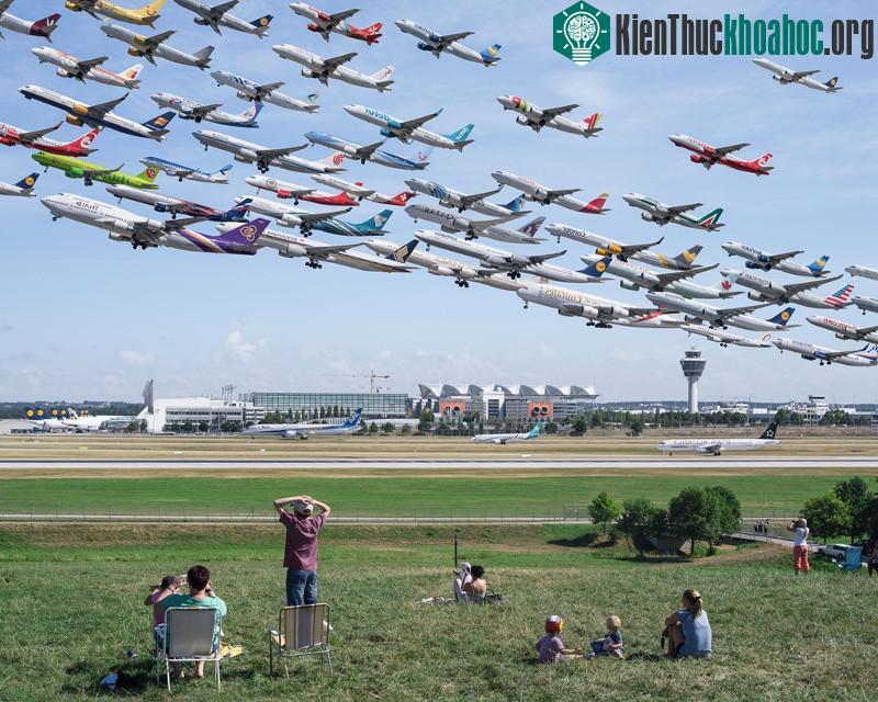 Một bức ảnh khác tại Flughafen Muchen, tại Munich, Đức.