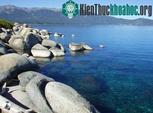 Hồ Tahoe ở California.&nbsp;(Ảnh: anders)