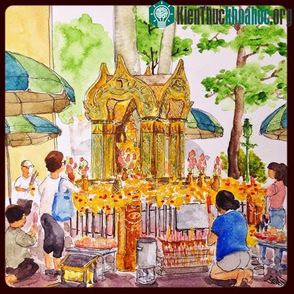Vẻ bình yên của đền Erawan trước vụ nổ bom