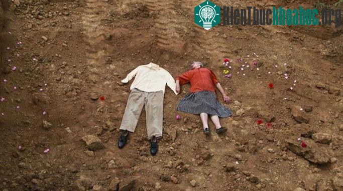 "Những thứ liên quan" của nhiếp ảnh gia&nbsp;Sarvady Matyas.&nbsp;(Ảnh: National Geographic)