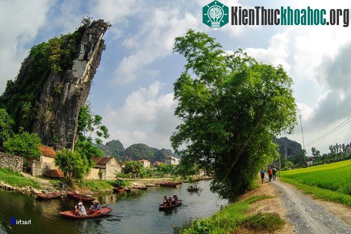 Đường vào Thung Nắng