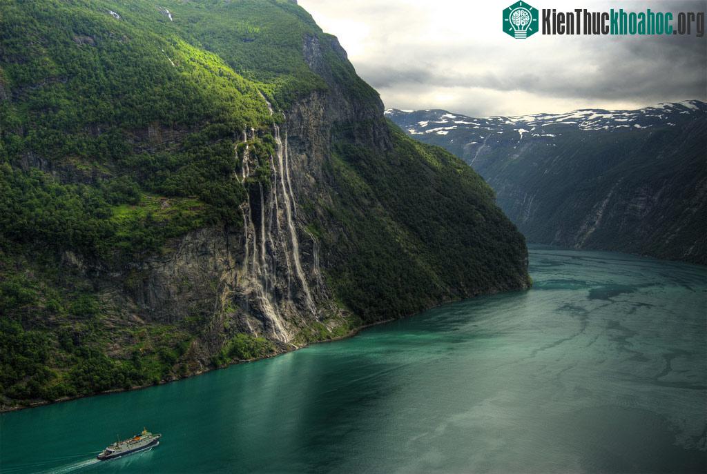 Thác nước 7 chị em, Geirangerfjorden, Na Uy
