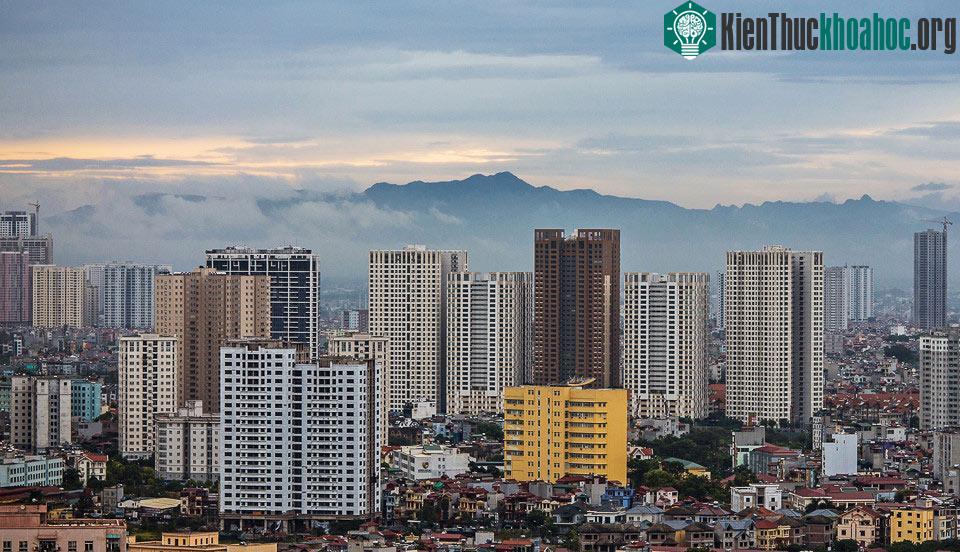 "Hà Nội ngày quang đãng" của Nguyễn Thái Thạch.