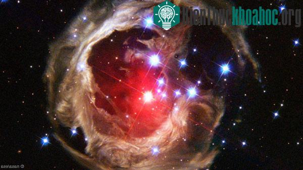 Chiêm ngưỡng chùm ảnh thiên văn tuyệt đẹp mừng kính Hubble 25 tuổi