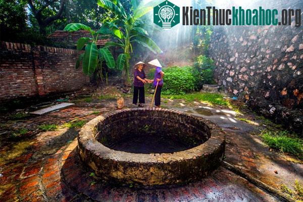 Tâm sự tuổi già ở thôn Thượng, xã Phụng Châu, huyện Chương Mỹ.