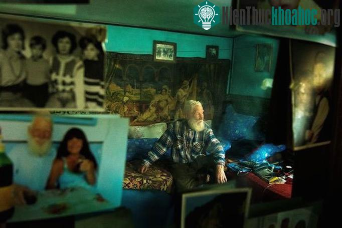 "Ông già và biển cả" của nhiếp ảnh gia&nbsp;Bogdan Comanescu.&nbsp;(Ảnh: National Geographic)