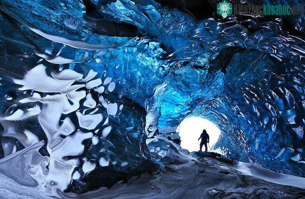 Bộ ảnh con người nhỏ bé trước thiên nhiên hùng vĩ ảnh 15