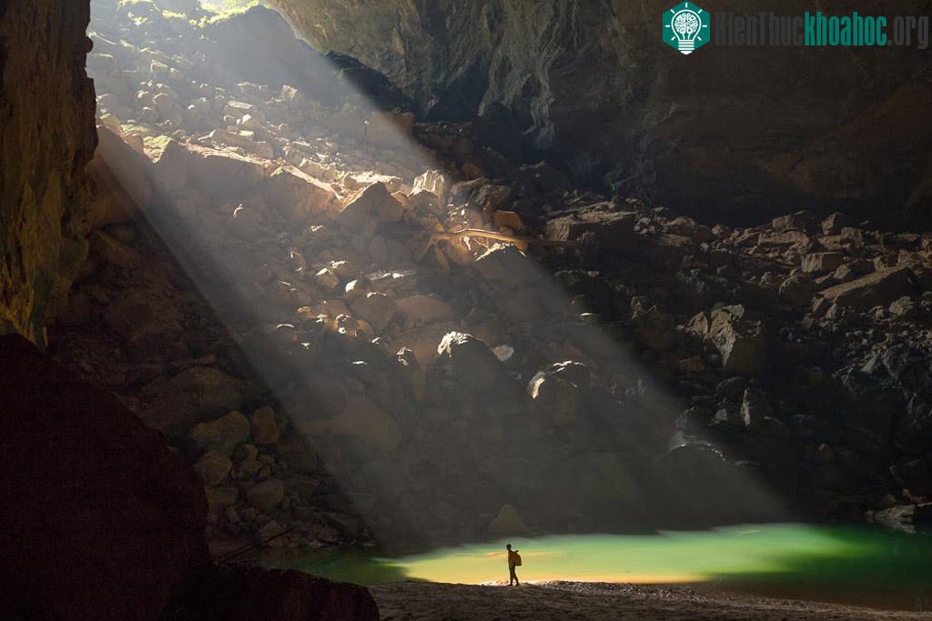 Trước đó, bộ phim Pan và vùng đất Neverland cũng đã đến hang Én thuộc Phong Nha - Kẻ Bàng để quay một số cảnh trong phim. (Ảnh: Ryan Deboodt).