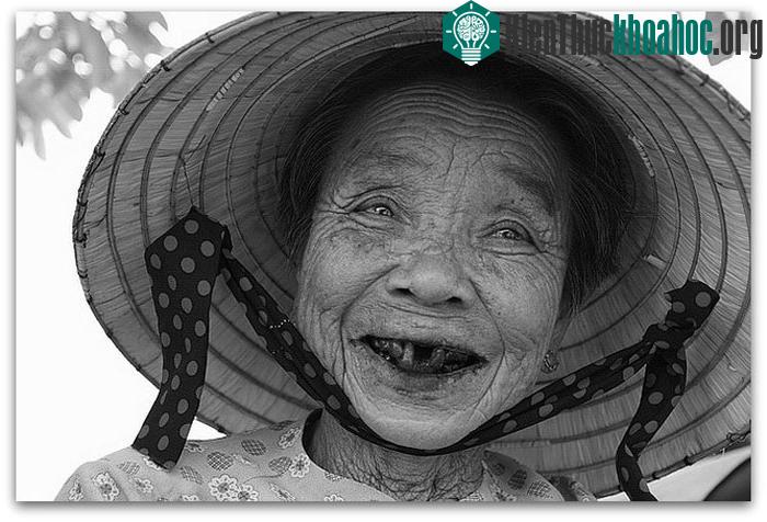 Nụ cười tuổi xế già: "Không răng" vẫn đẹp ảnh 17