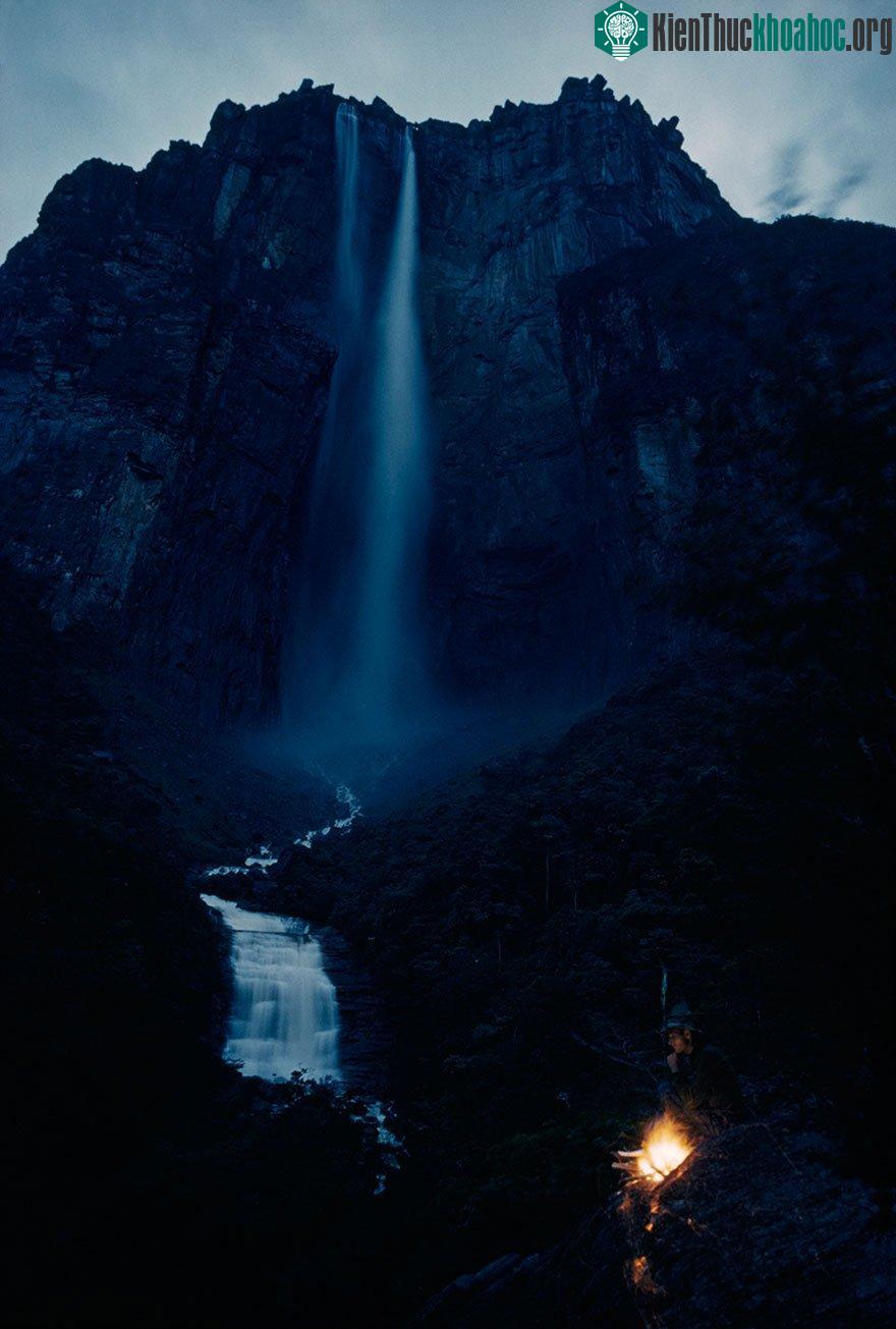 Thác nước Auyan-tepui