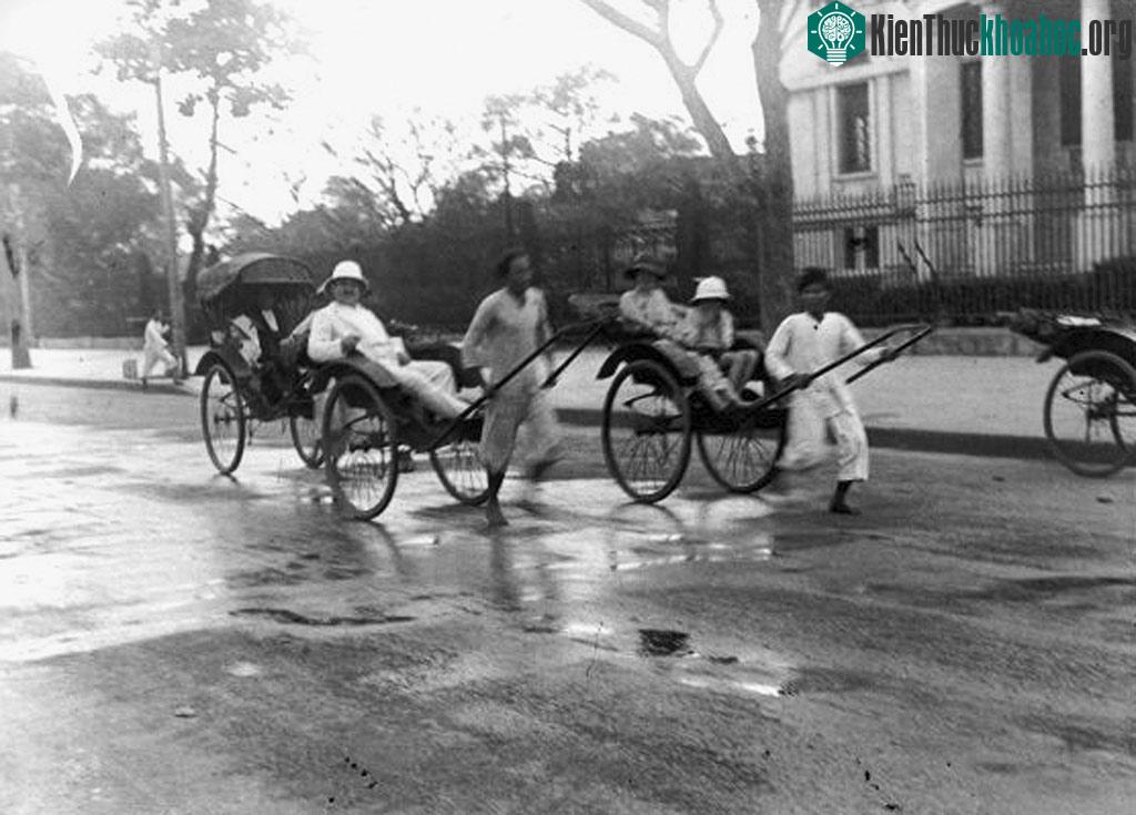 Khám phá cuộc sống ở Việt Nam 100 năm trước ảnh 20