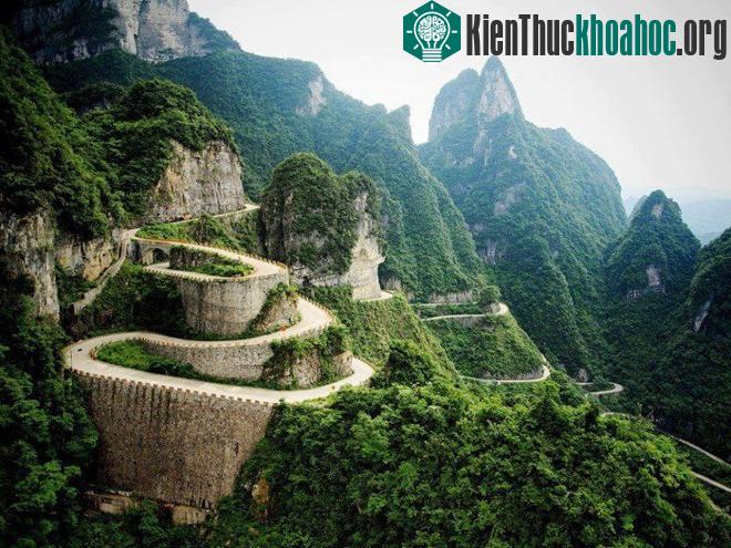 Những con đường ngoằn ngoèo nhất thế giới ảnh 2
