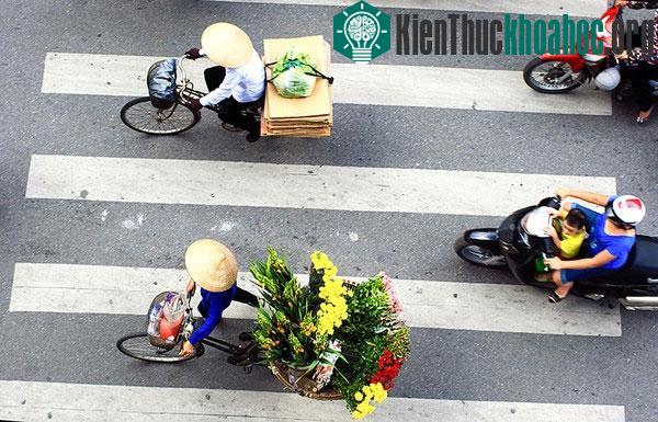 Bộ ảnh tuyệt đẹp về "Hà Nội - Những gánh hàng rong"