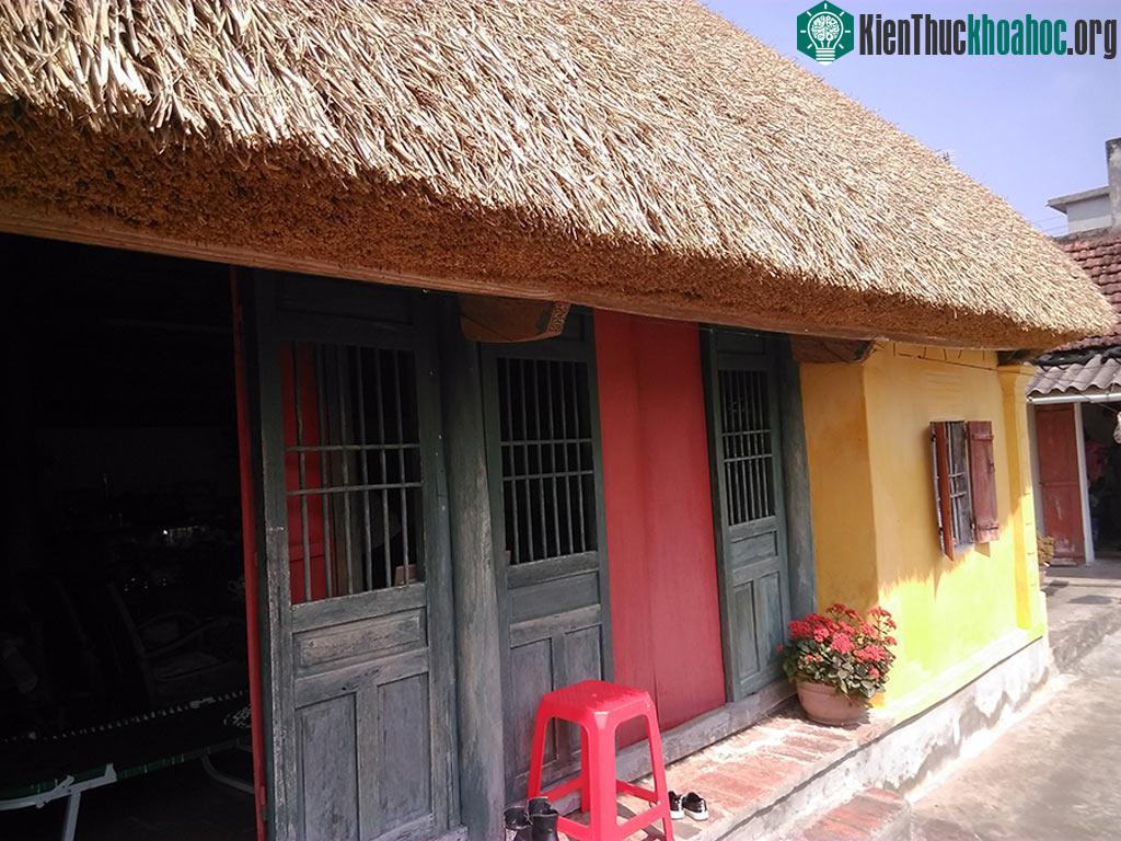 Nhờ kết cầu này mà trong nhà luôn ấm vào mùa đông và mát vào mùa hè.