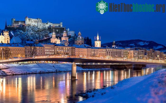 (Ảnh: Koeniggut-salzburg.)