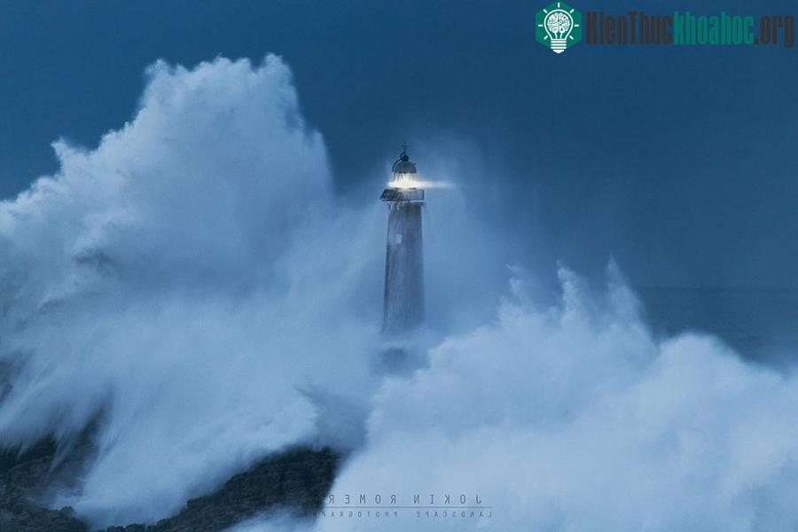 Mouro Island, Tây Ban Nha