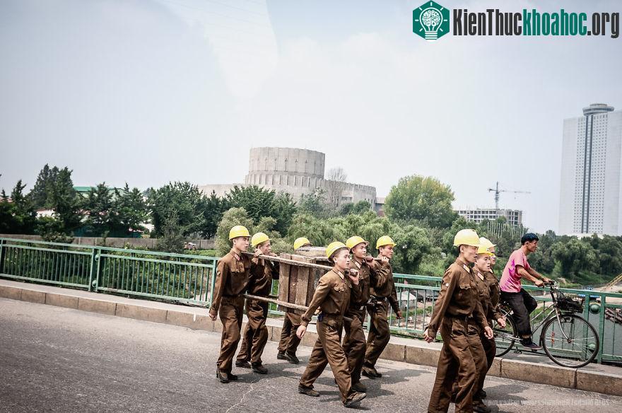Những người công nhân Triều Tiên