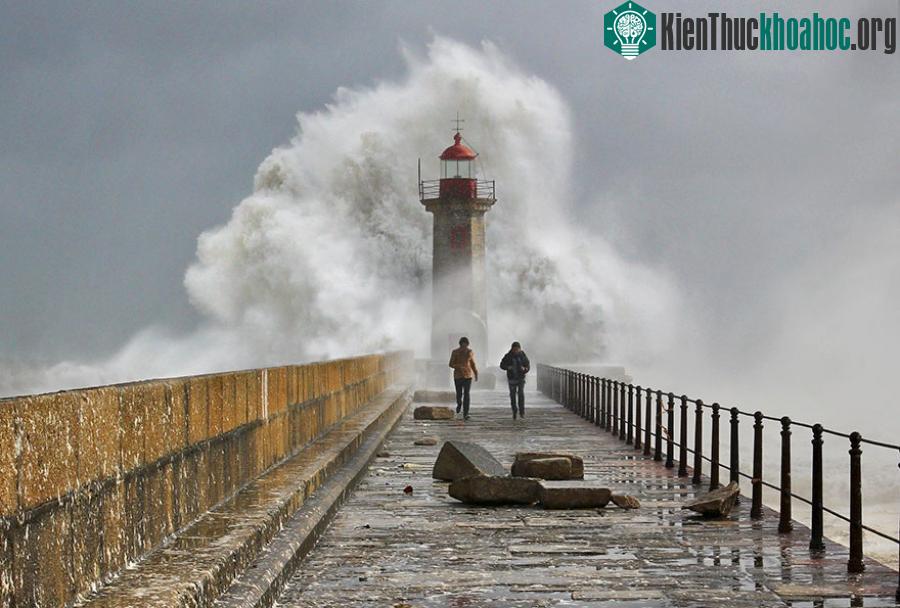Nazaré, Bồ Đào Nha