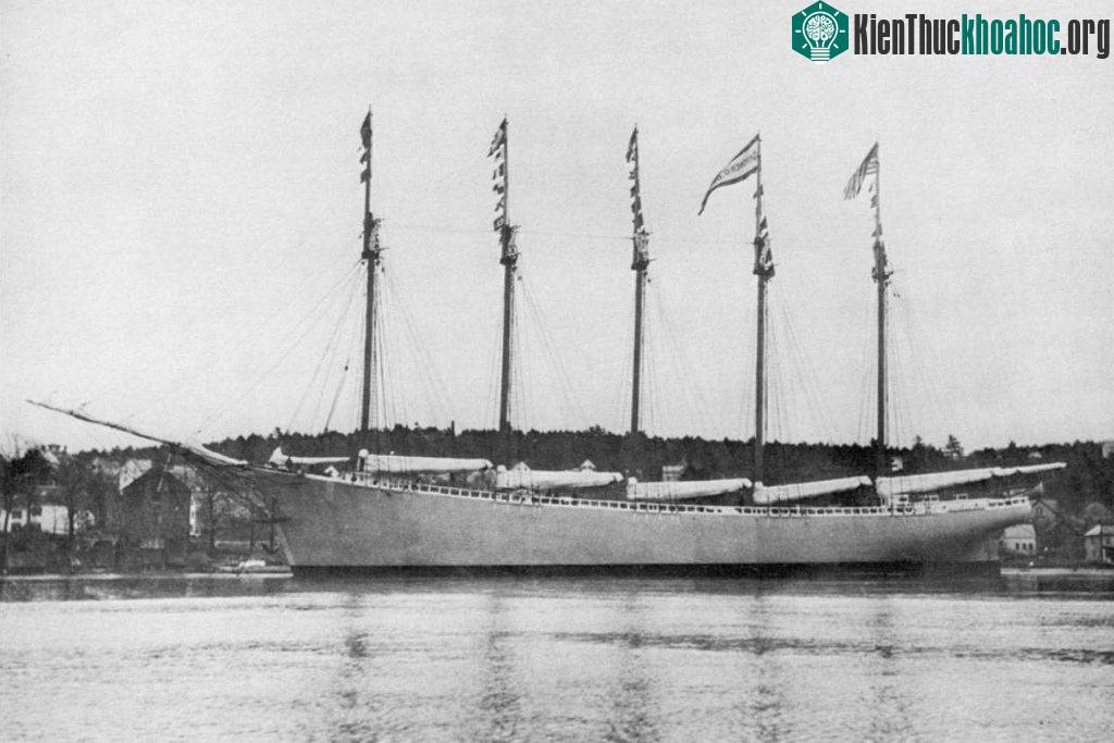 Tàu Carroll A. Deering