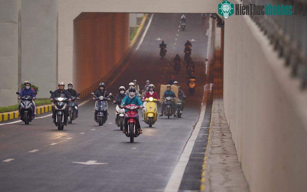 Hầm chui Thanh Xuân là dự án phức tạp về mặt kỹ thuật thi công khi tại đây cùng một lúc có thêm hai công trình khác là đường trên cao vành đai 3, đường sắt đô thị tuyến Cát Linh - Hà Đông.