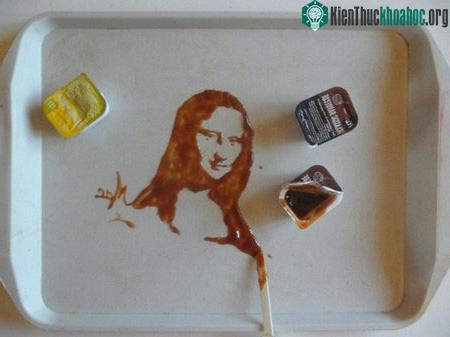 Bức họa nổi tiếng nàng Mona Lisa được vẽ bằng nước xốt thịt