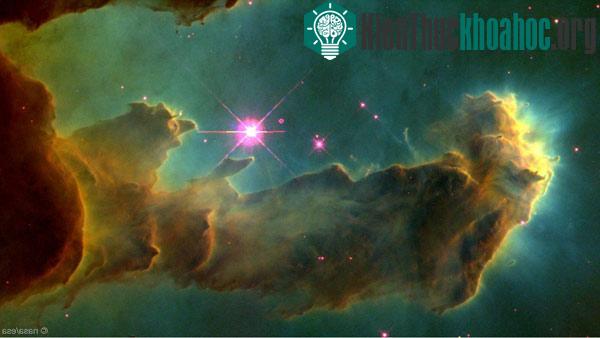 Chiêm ngưỡng chùm ảnh thiên văn tuyệt đẹp mừng kính Hubble 25 tuổi