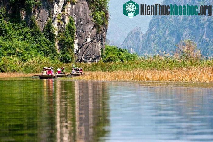 Vẻ đẹp mê hoặc trời nước đầm phá Việt Nam