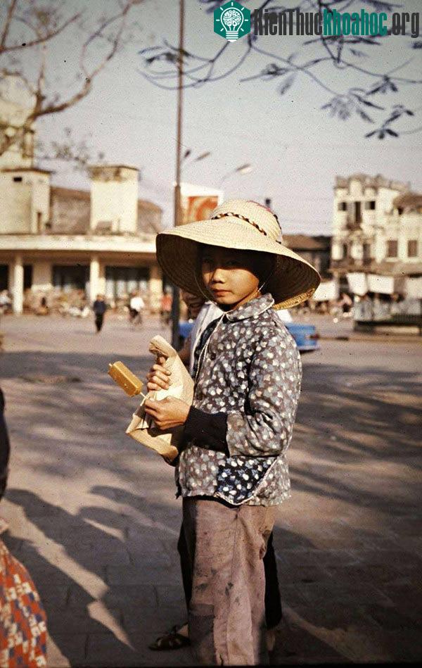 Những bức ảnh tuyệt đẹp về Hà Nội - Huế - Đà Nẵng - Sài Gòn vào năm 1979