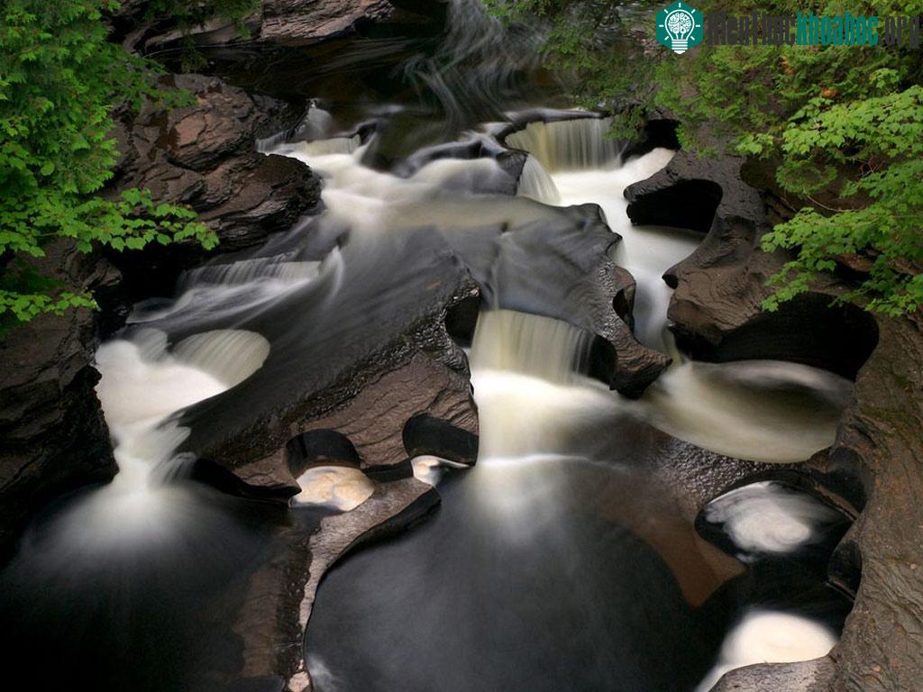 Thác Porcupine Mountains, Ontonagon, Michigan, Mỹ