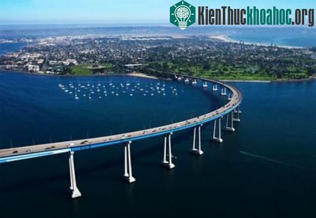 Những cây cầu ấn tượng trên thế giới- ảnh 6