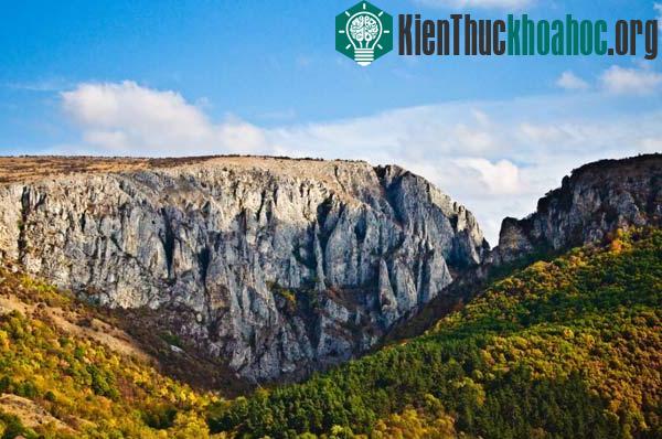 Vẻ đẹp kỳ vĩ của các hẻm núi khổng lồ- ảnh 6