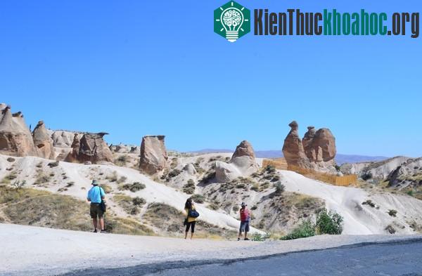 Cappadocia xuất hiện trên bản đồ văn minh từ thời Hittite khoảng năm 1800 – 1200 TCN sau khi nhà vua thống nhất các quốc gia nhỏ.