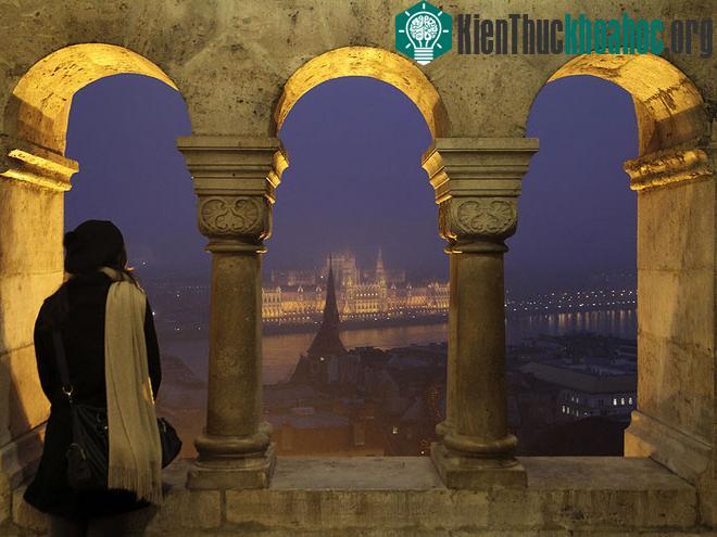 Trời đêm ở Budapest, Hungary.