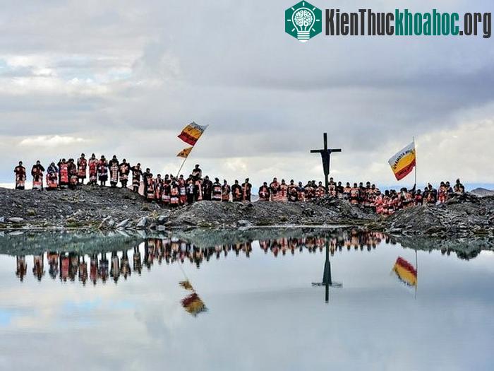 Lễ hội độc đáo của người dân vùng Acomayo, Peru.