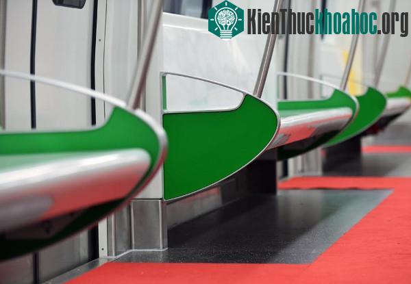Cận cảnh tàu đường sắt đô thị đầu tiên ở Hà Nội- ảnh 8