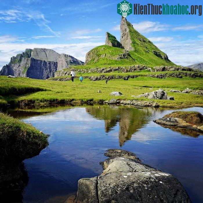 Chắc chắn bạn sẽ kinh ngạc khi xem những bức ảnh phản chiếu tuyệt đẹp này ảnh 7