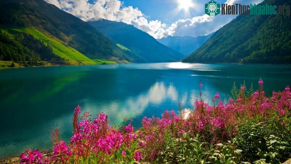 Nam Tyrol, Ý