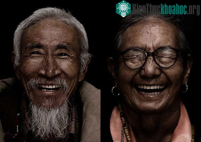 Nụ cười tuổi xế già: "Không răng" vẫn đẹp ảnh 7